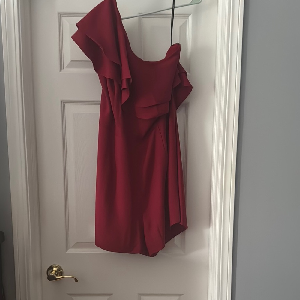 Elegant Red One-Shoulder Romper